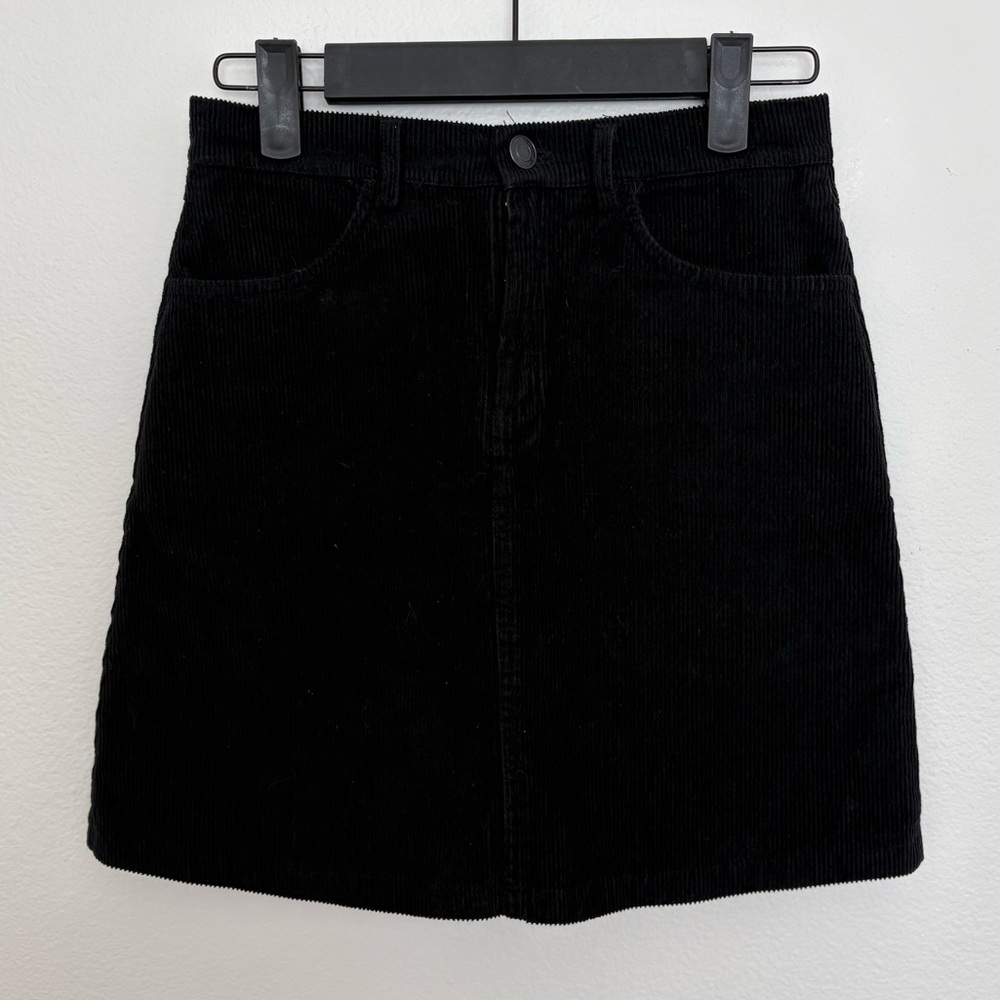 Brandy Melville Corduroy Black Skirt XS/S Made In Italy